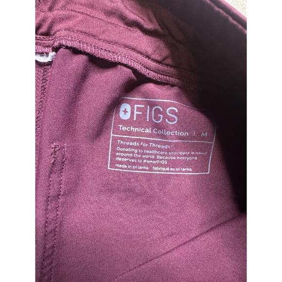 Figs Zamora Jogger Scrub Pants Women's Size M‎ Technical Collection Burgundy $79 - Picture 5 of 5